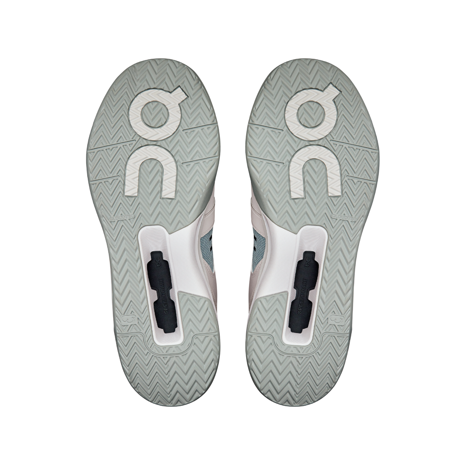 On THE ROGER Clubhouse Pro Tennis Shoes Men - Silver/Glacier