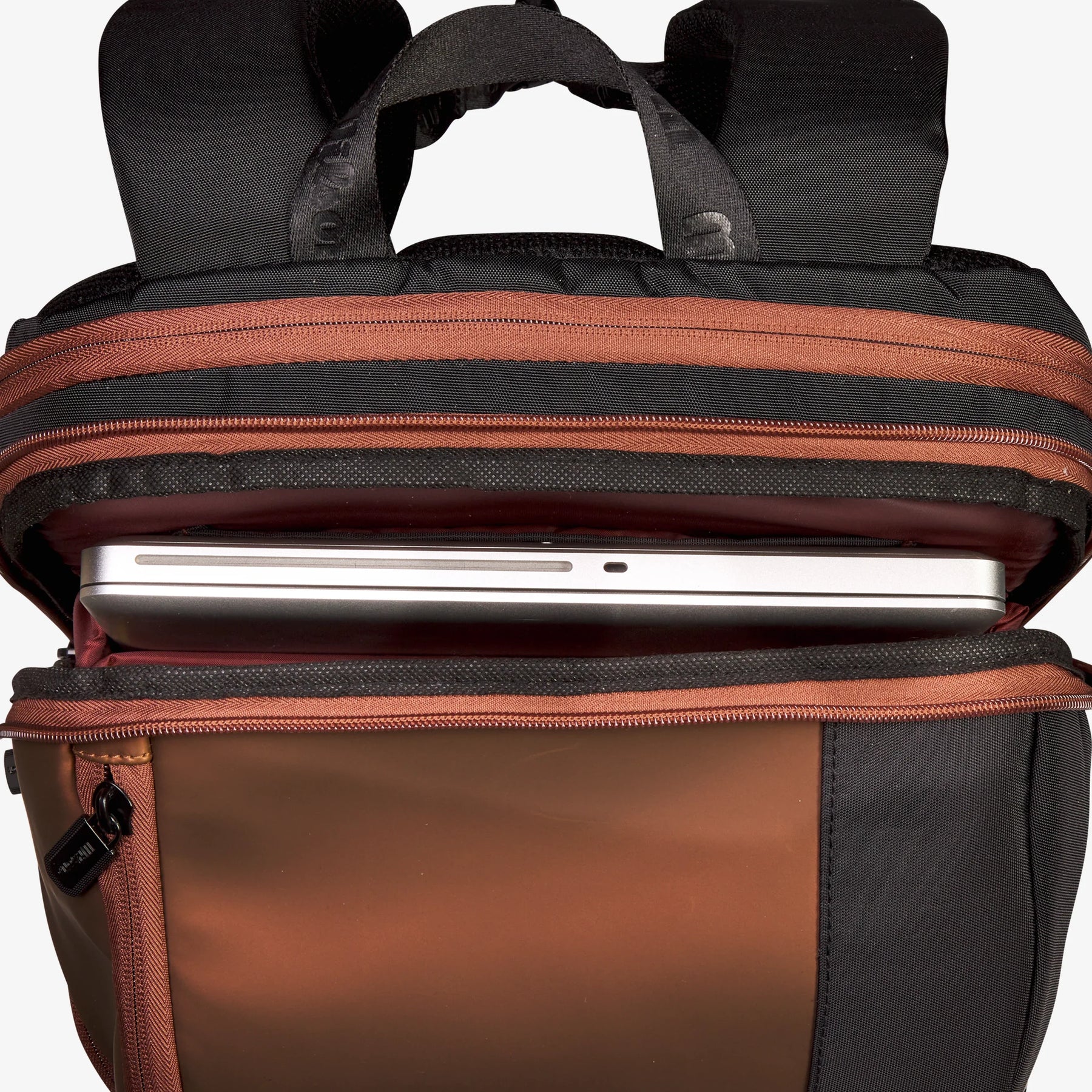 Wilson Super Tour Pro Staff V14 Backpack WR8024601