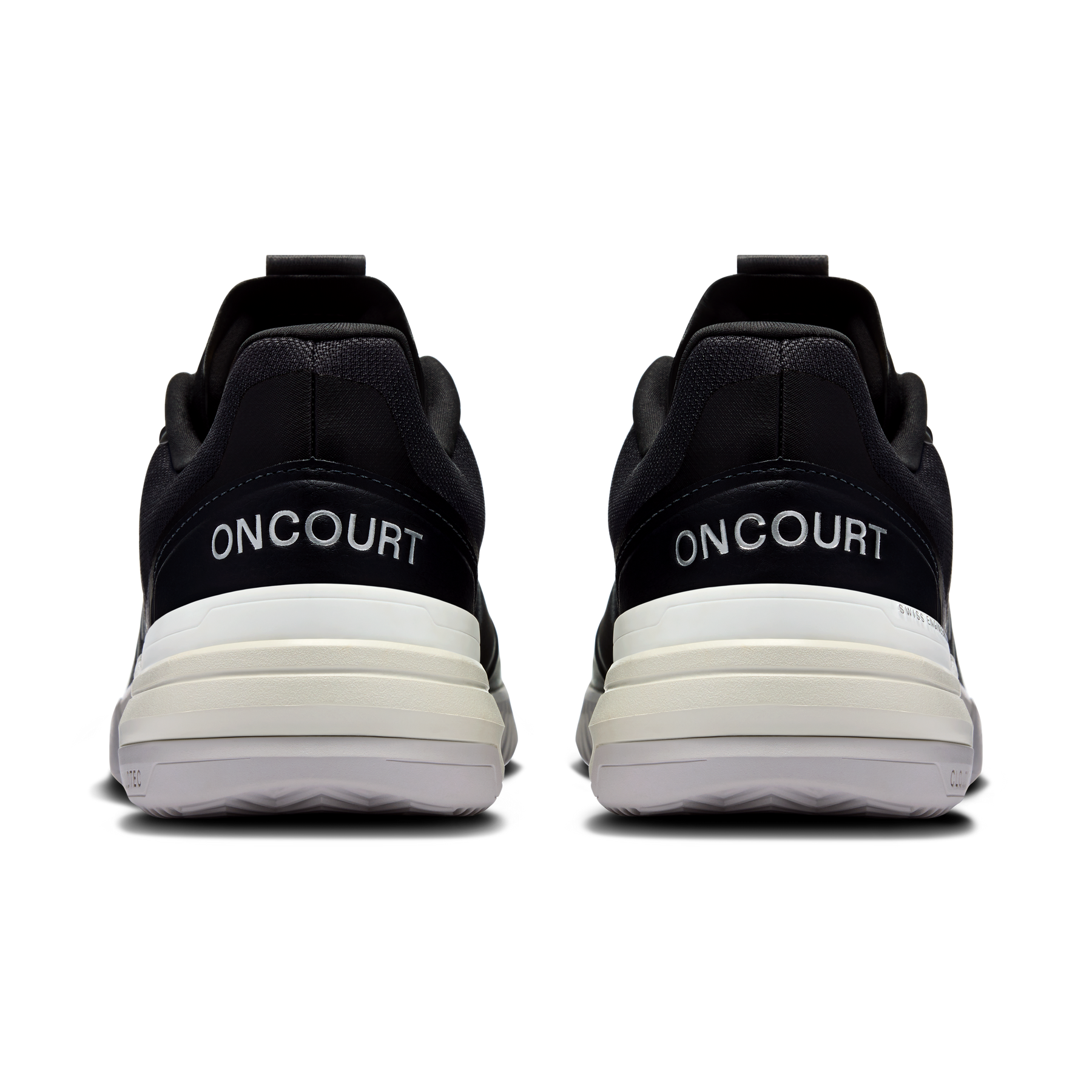 On The Roger Advantage Pro Clay Tennis Shoe Men - Black/White