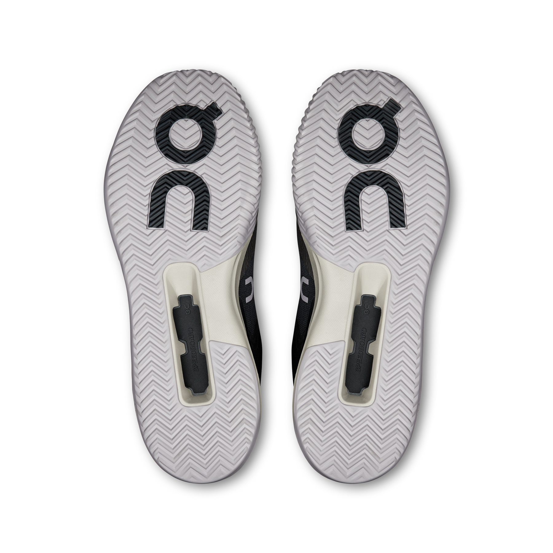 On The Roger Advantage Pro Clay Tennis Shoe Men - Black/White