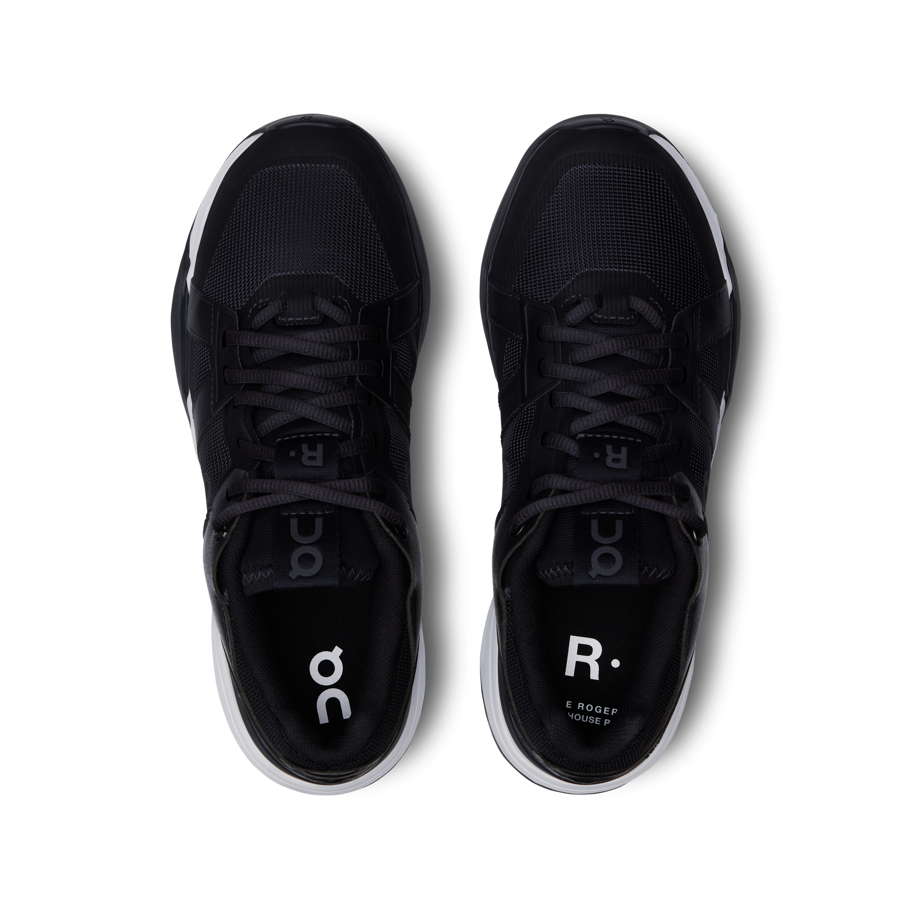 On The Roger Clubhouse Pro Mens Tennis Shoes (Black/White)