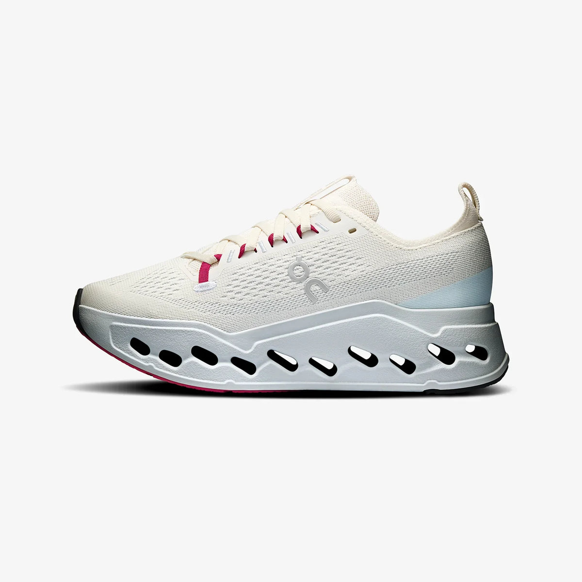 On Running Cloudsurfer Max Running Shoe Women - Ivory/Artic