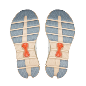 On Cloud X 4 Shoe Women Ivory/Salmon