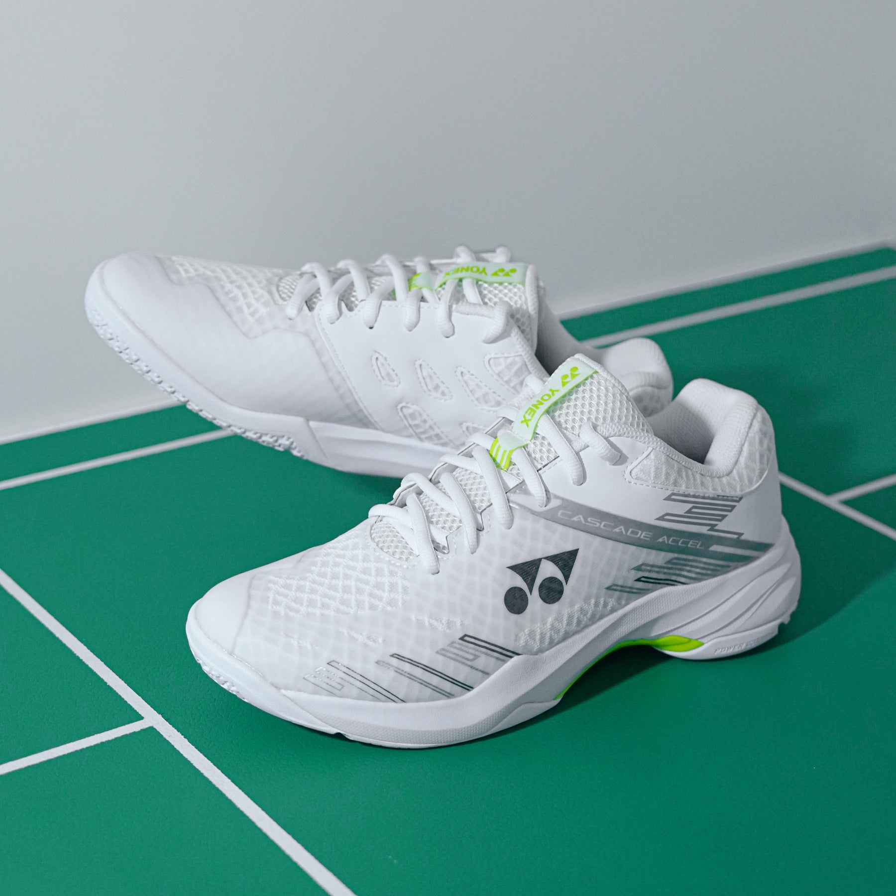 Yonex Cascade Accel SHBCA1EX Badminton Shoes Unisex (White/Lime)