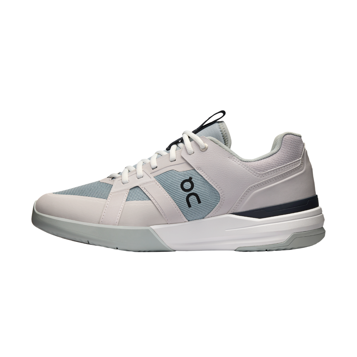 On THE ROGER Clubhouse Pro Tennis Shoes Men - Silver/Glacier