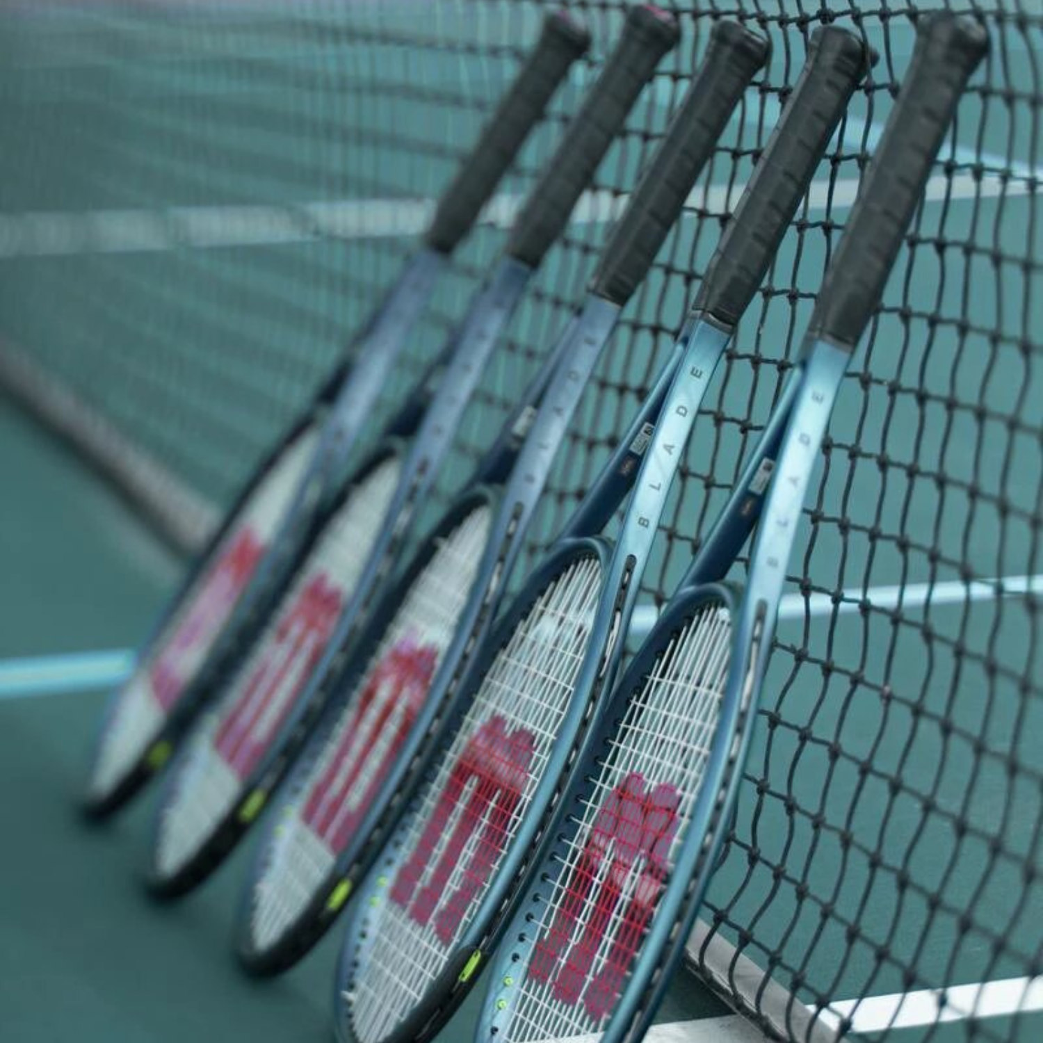 Wilson BLADE 100UL V9.0 WR150210 Free Restring Tennis Rackets Wilson