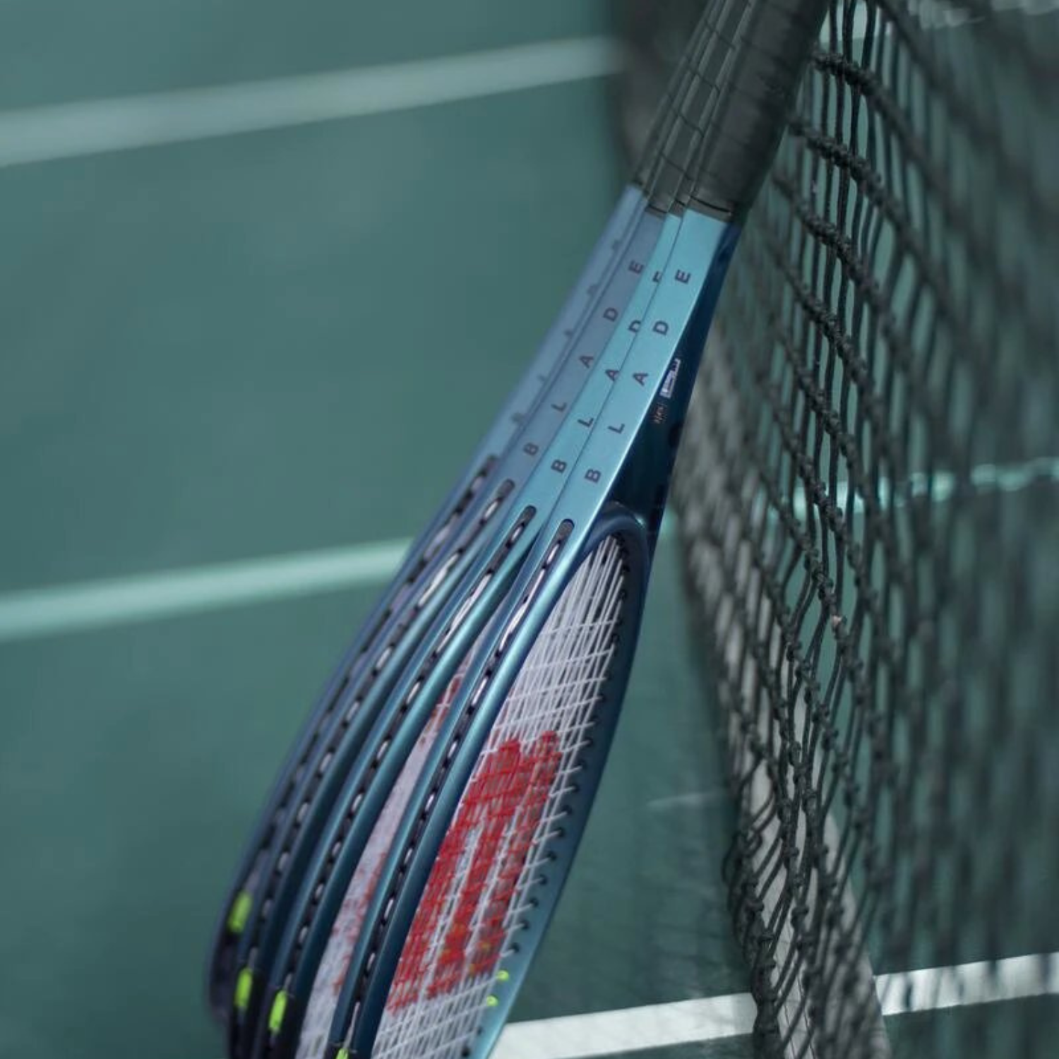 Wilson BLADE 100UL V9.0 WR150210 Free Restring Tennis Rackets Wilson