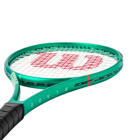 Wilson Blade 101 Team V10 2026 Tennis Racket - Green Tennis Rackets Wilson