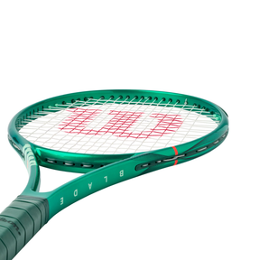 Wilson Blade 104 V10 2026 Tennis Racket - Green Tennis Rackets Wilson