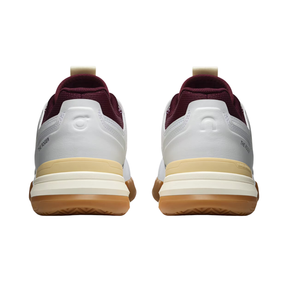On Running The Roger Clubhouse Pro Tennis Shoe Women - White/Ivory Tennis Shoes On Running