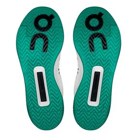 On Running The Roger Clubhouse Pro 2 Tennis Shoe Men - White/Neem Tennis Shoes On Running